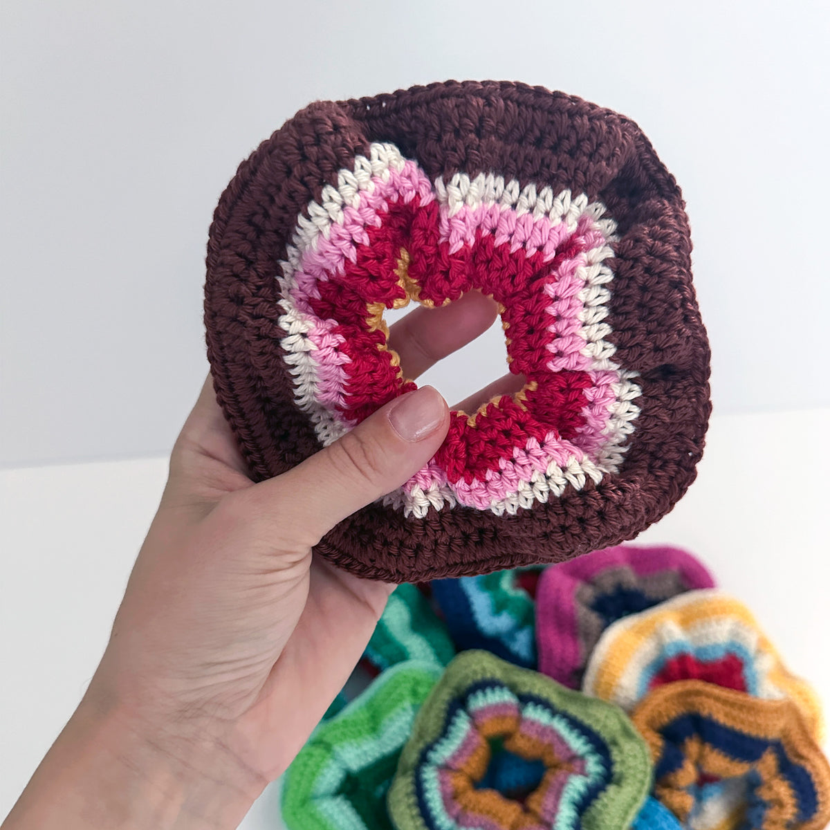 Dahlia Scrunchie